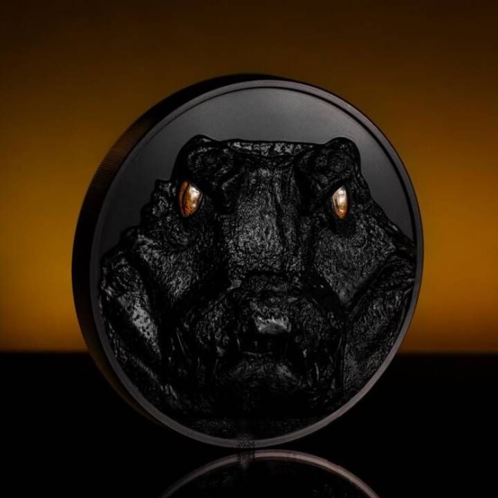 Palau: Hunters by Night - Caiman coloured 1000 grams Silver 2024 Obsidian Black Ultra High Relief