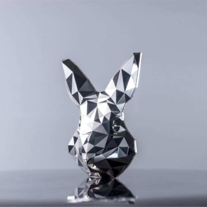 Lowpoly Lunar: Rabbit Mask Stacker 2 uncje Srebra Proof High Relief