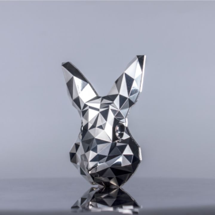 Lowpoly Lunar: Rabbit Mask Stacker 2 uncje Srebra Proof High Relief